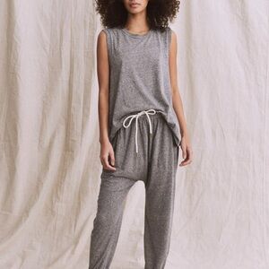 The Great. Sleeveless Crew in Heather Grey (S)
